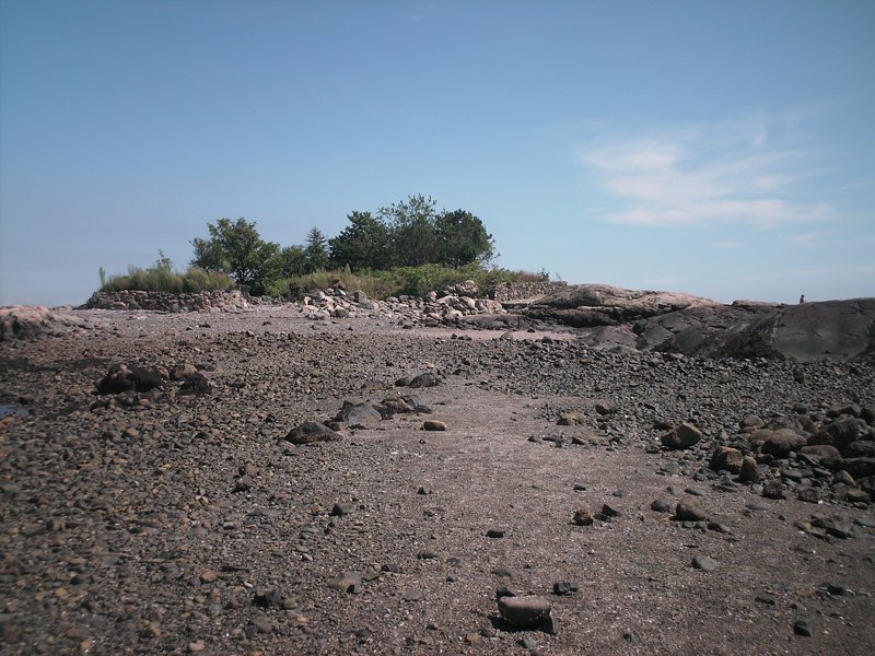 04-IslandGasHouseBeach